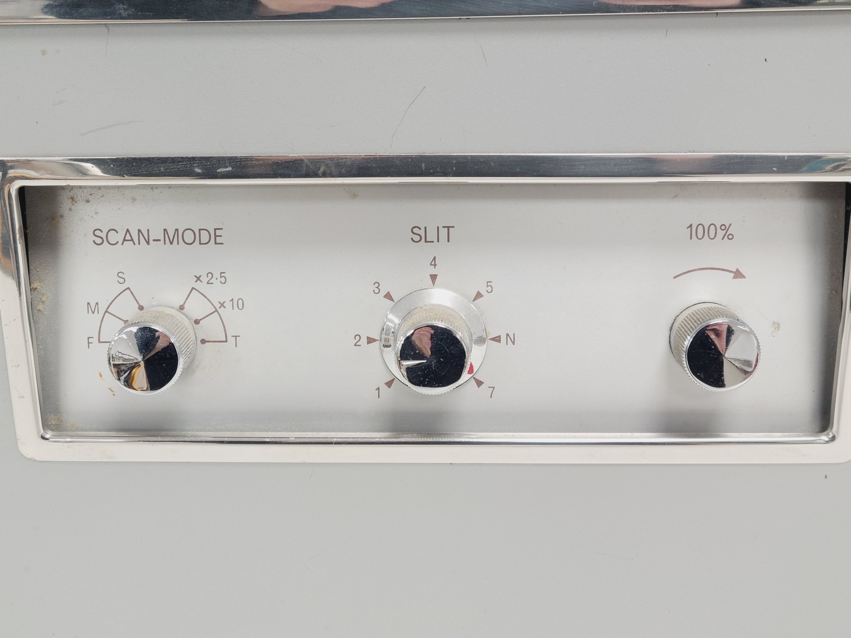 Image of Perkin Elmer Model 457 Grating Infrared Spectrophotometer