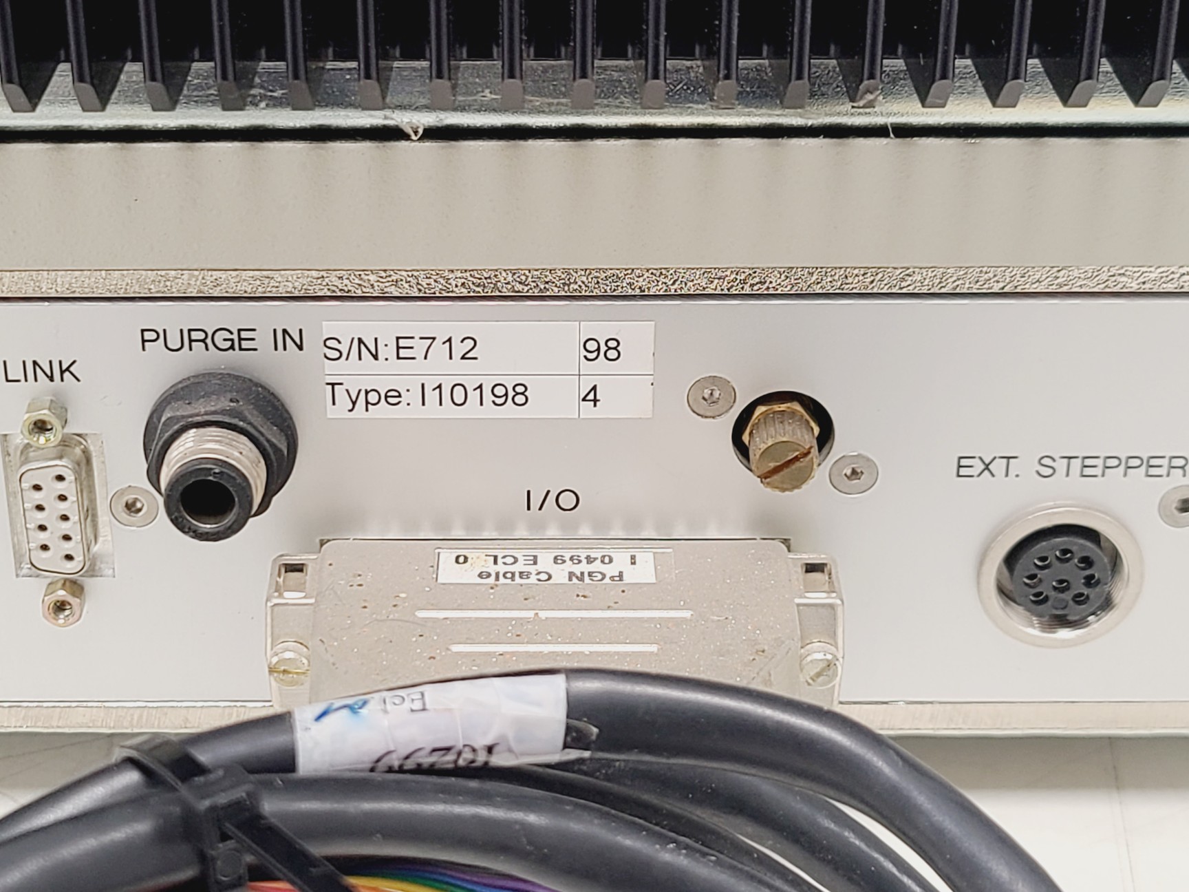 Image of Bruker Equinox 55 FTIR Spectrometer/Bruker FRA 106-S Raman Spectrometer