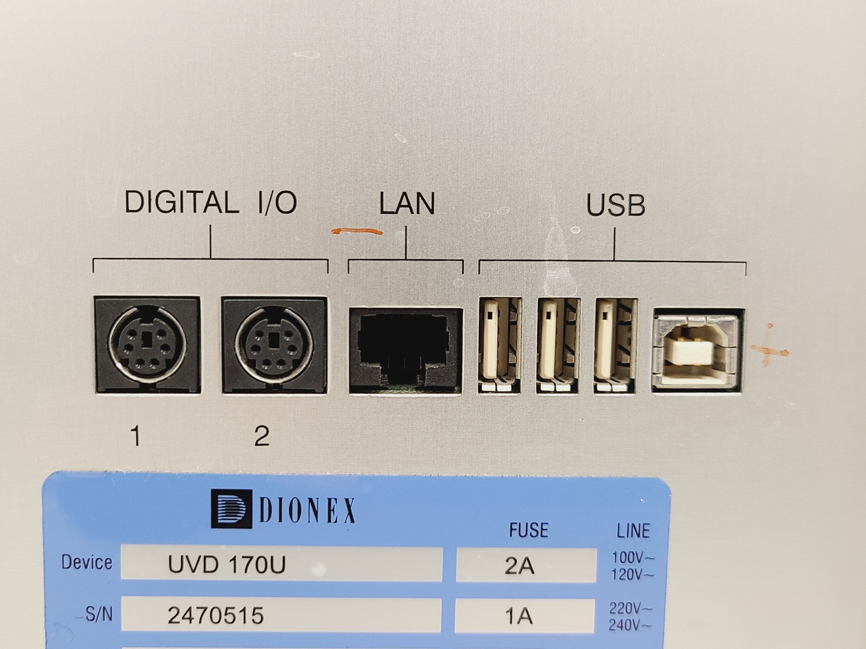 Image of Dionex UVD170U W/ P680 HPLC Pump and SOR-100 Solvent Rack Chromatography