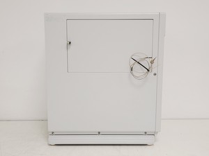 Thumbnail image of Dionex UVD170U W/ P680 HPLC Pump and SOR-100 Solvent Rack Chromatography