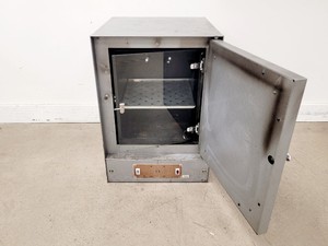 Thumbnail image of Hearson Lab Incubator