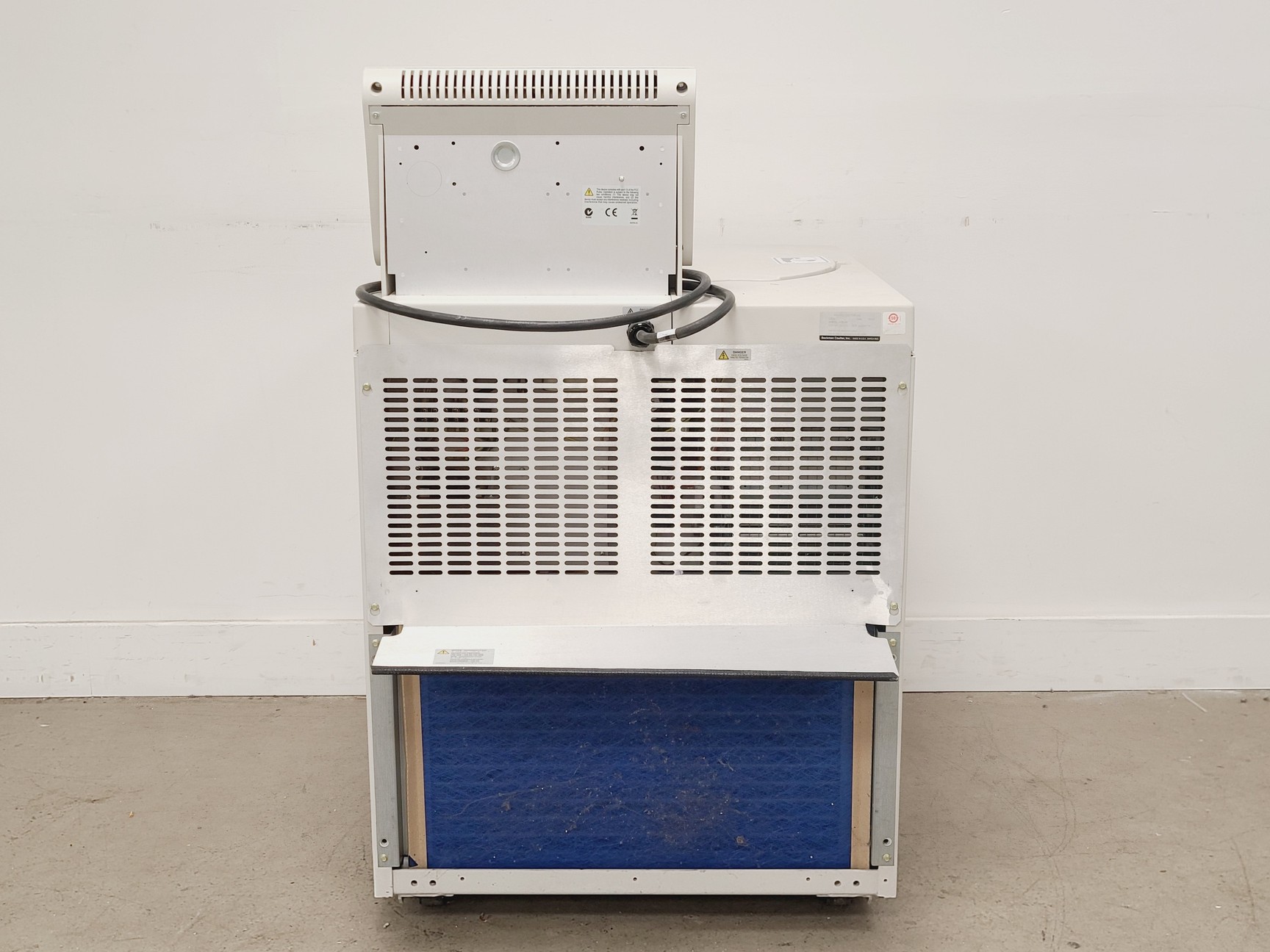 Image of Beckman Coulter Avanti J-26 XP Floor Standing Centrifuge