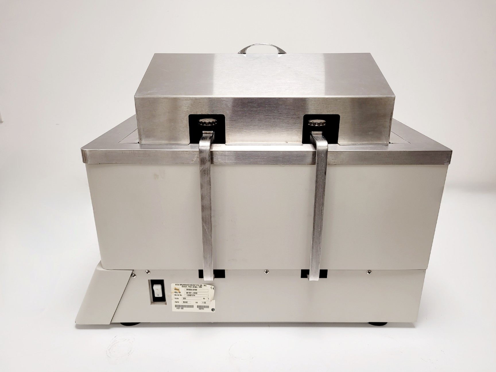 Image of New Brunswick Scientific Innova 3100 Shaking Waterbath 