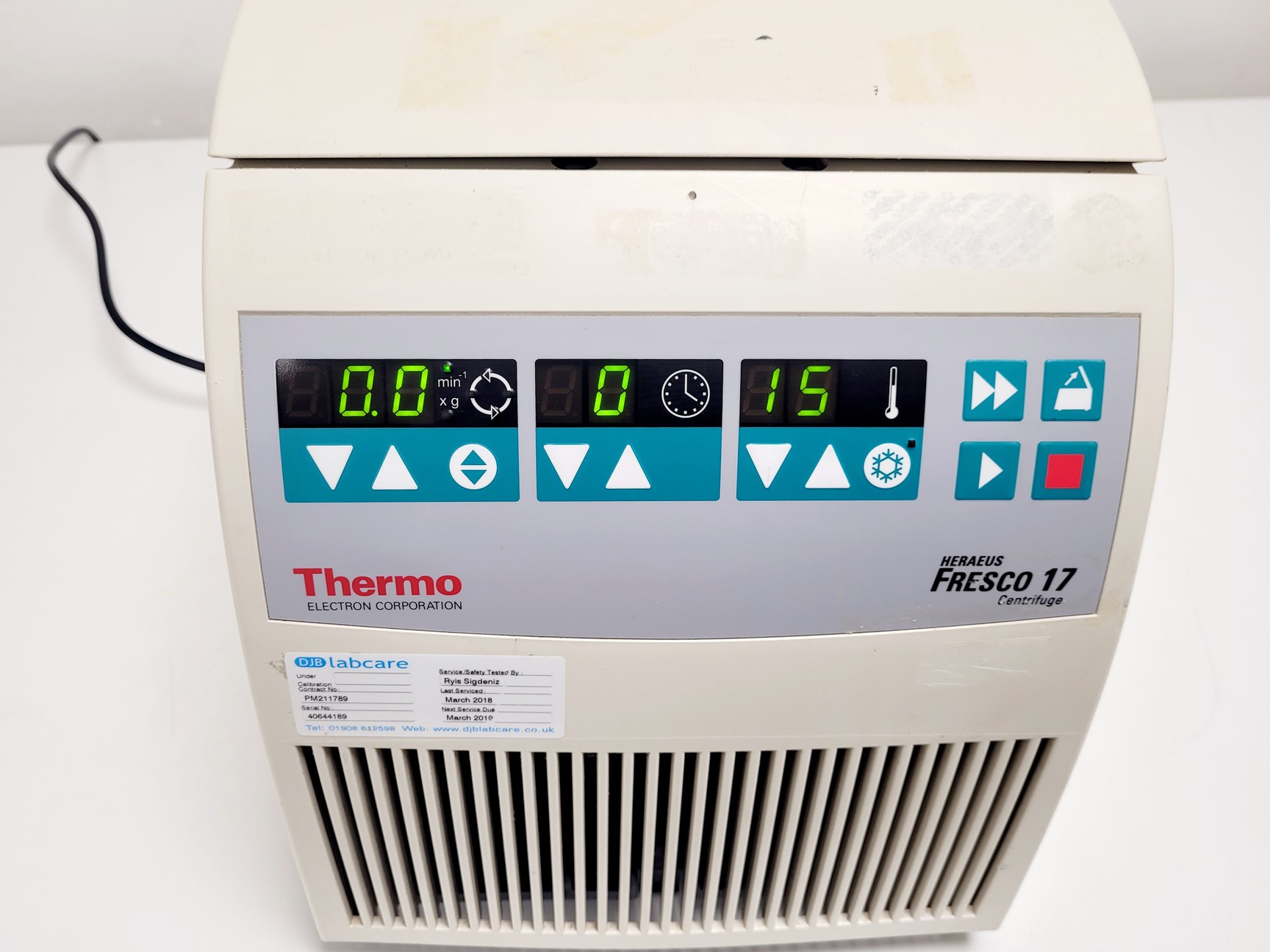 Image of Thermo Heraeus Fresco 17 Benchtop Centrifuge Lab