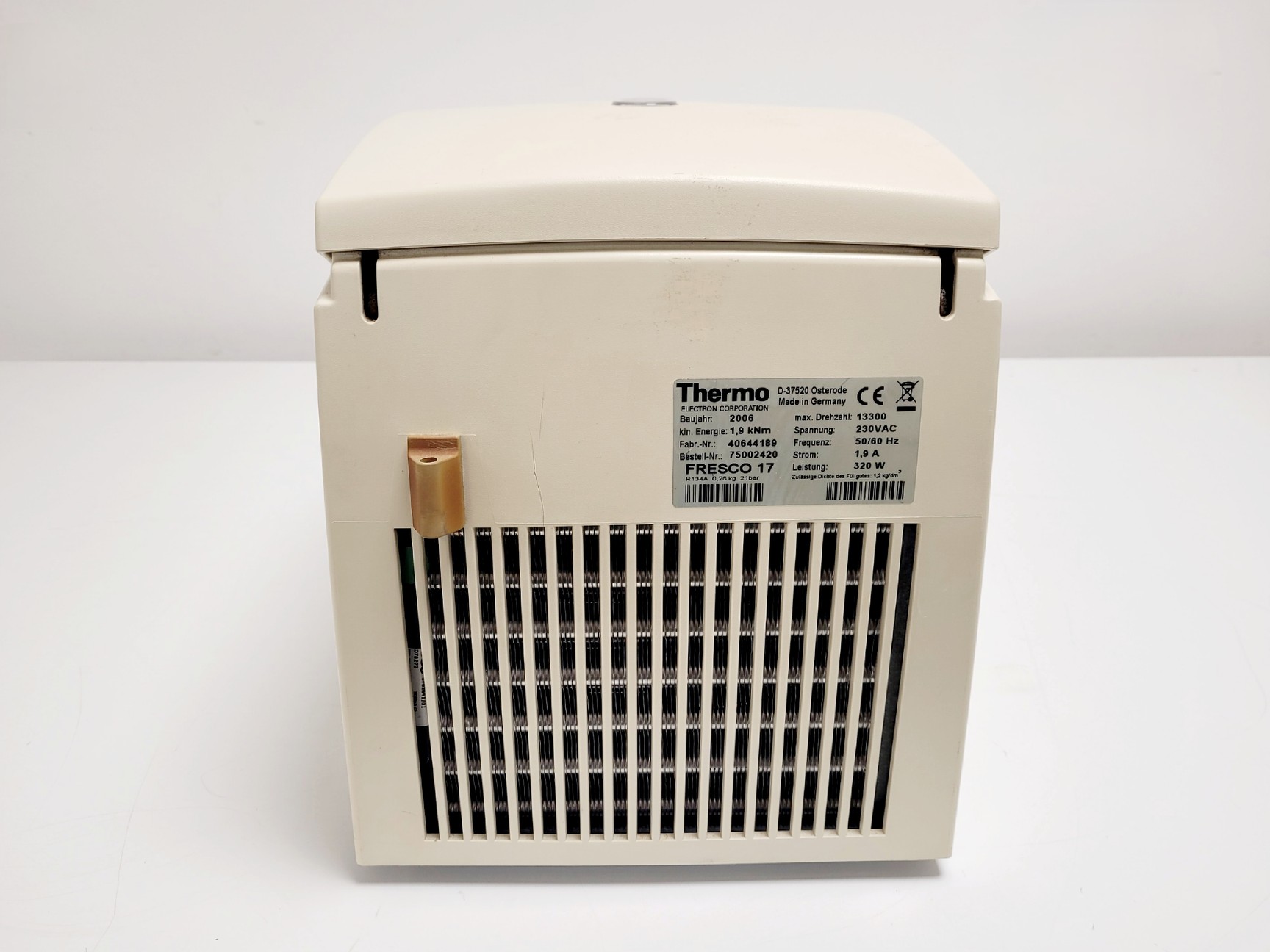 Image of Thermo Heraeus Fresco 17 Benchtop Centrifuge Lab