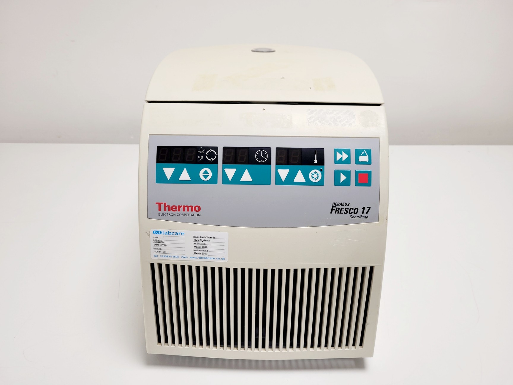 Image of Thermo Heraeus Fresco 17 Benchtop Centrifuge Lab