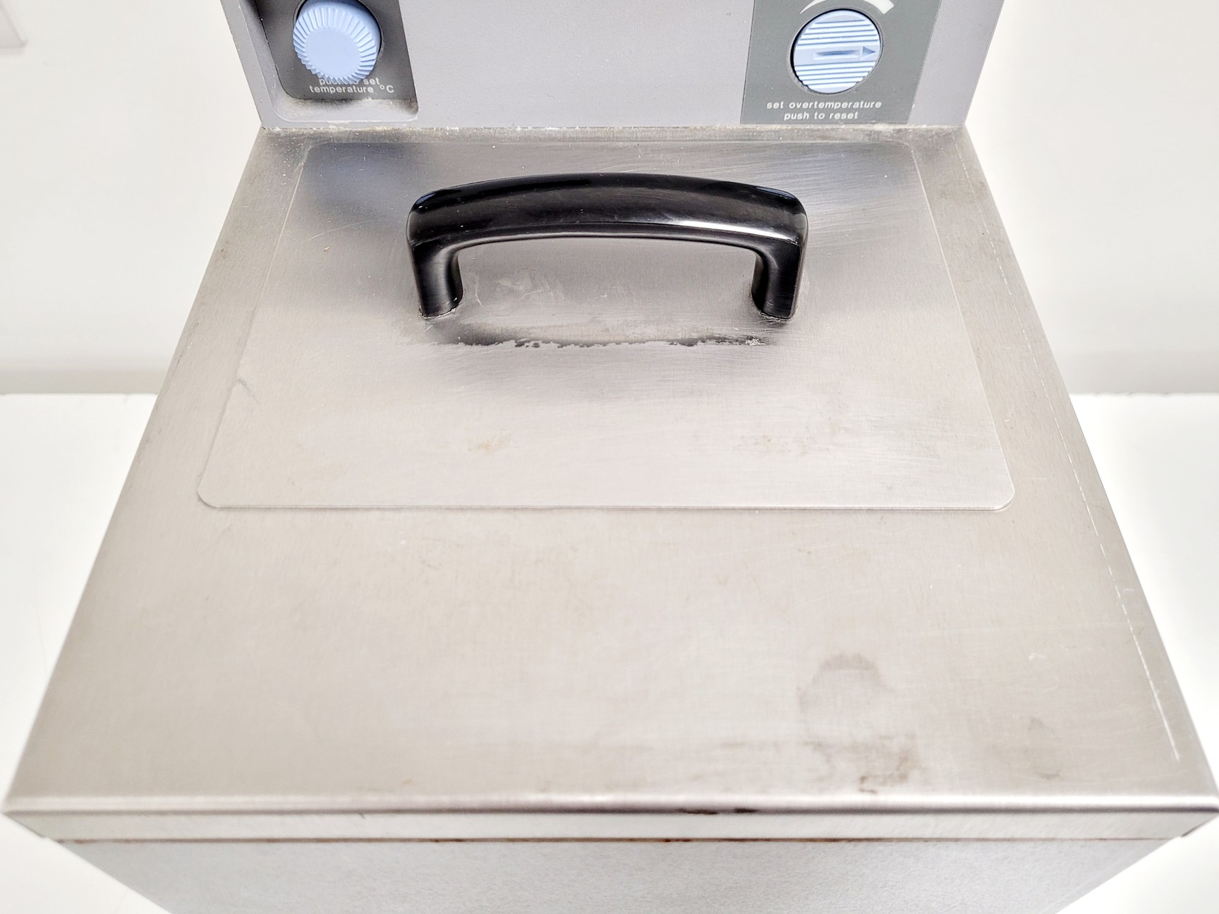 Image of Grant LTD6 Recirculating Water Bath