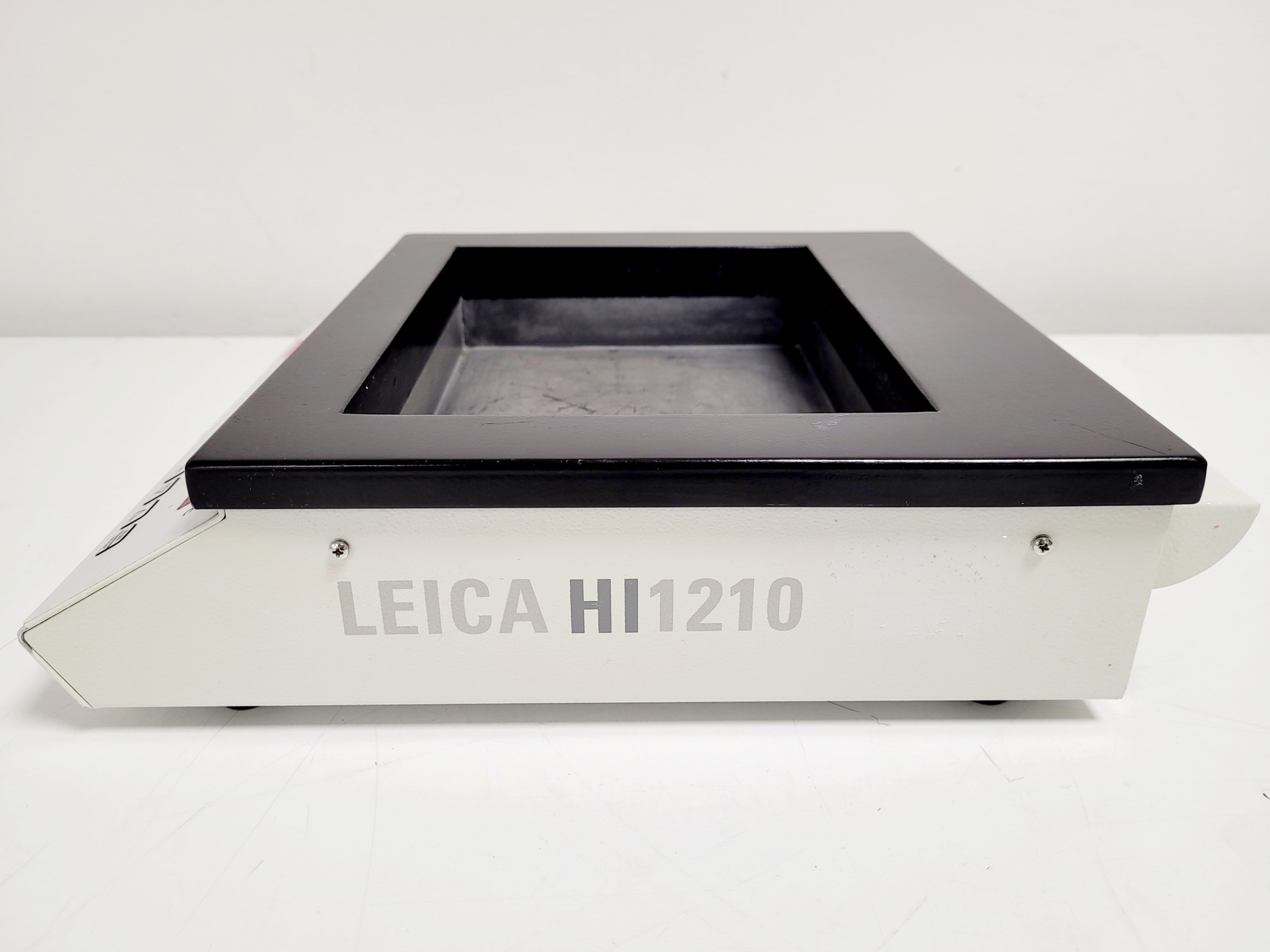 Image of Leica HI1210 Histology Water Bath