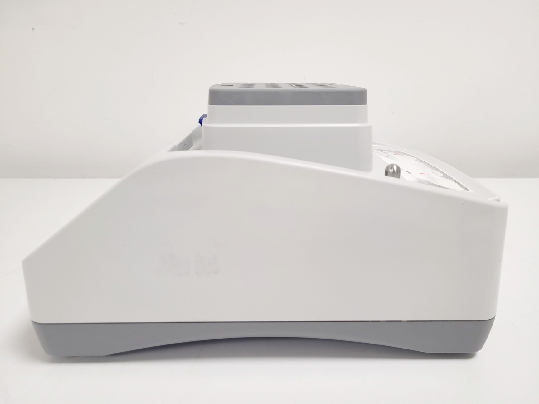 Image of Eppendorf ThermoMixer C Thermal Cycler Lab