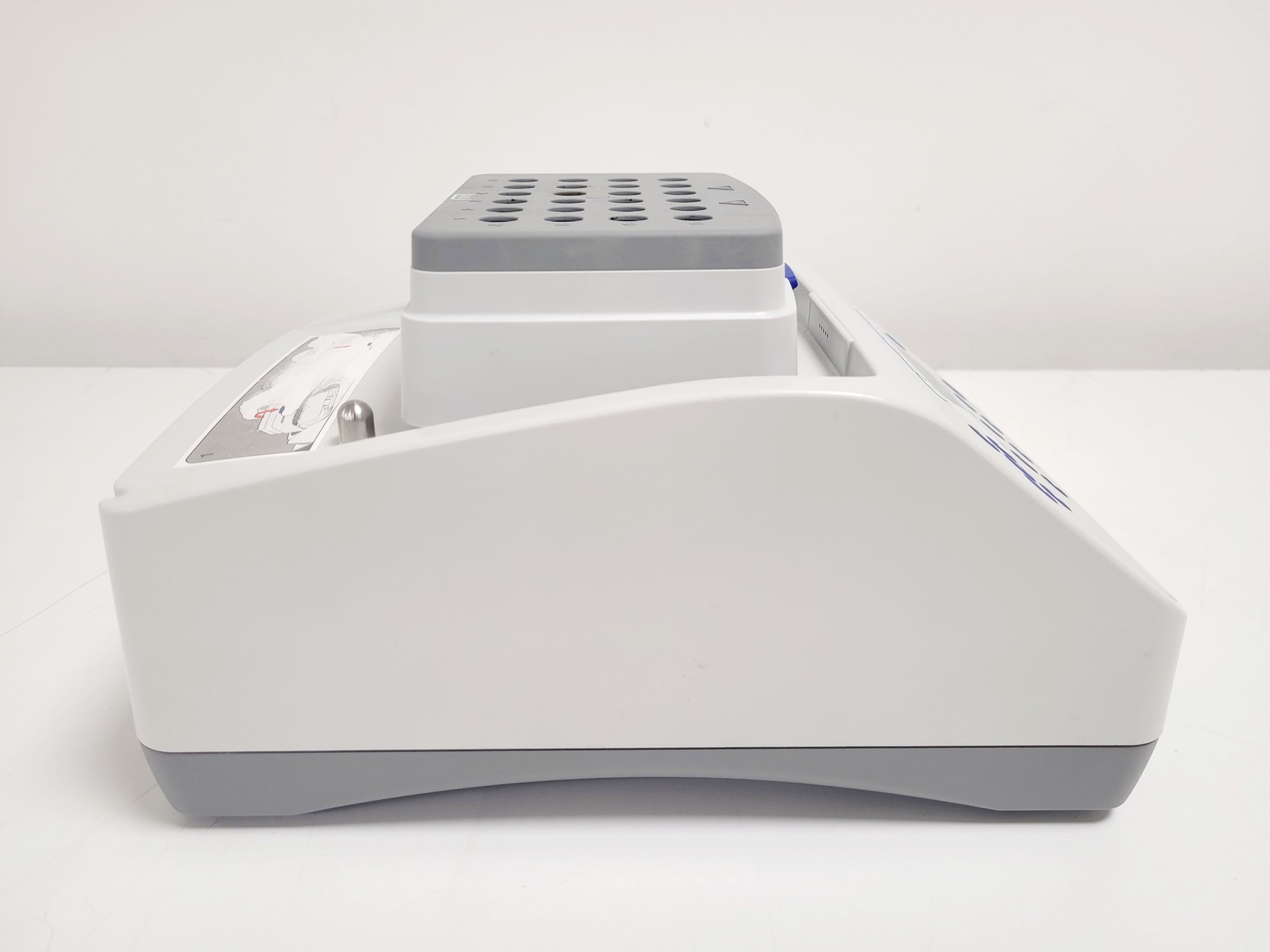 Image of Eppendorf ThermoMixer C Thermal Cycler Lab