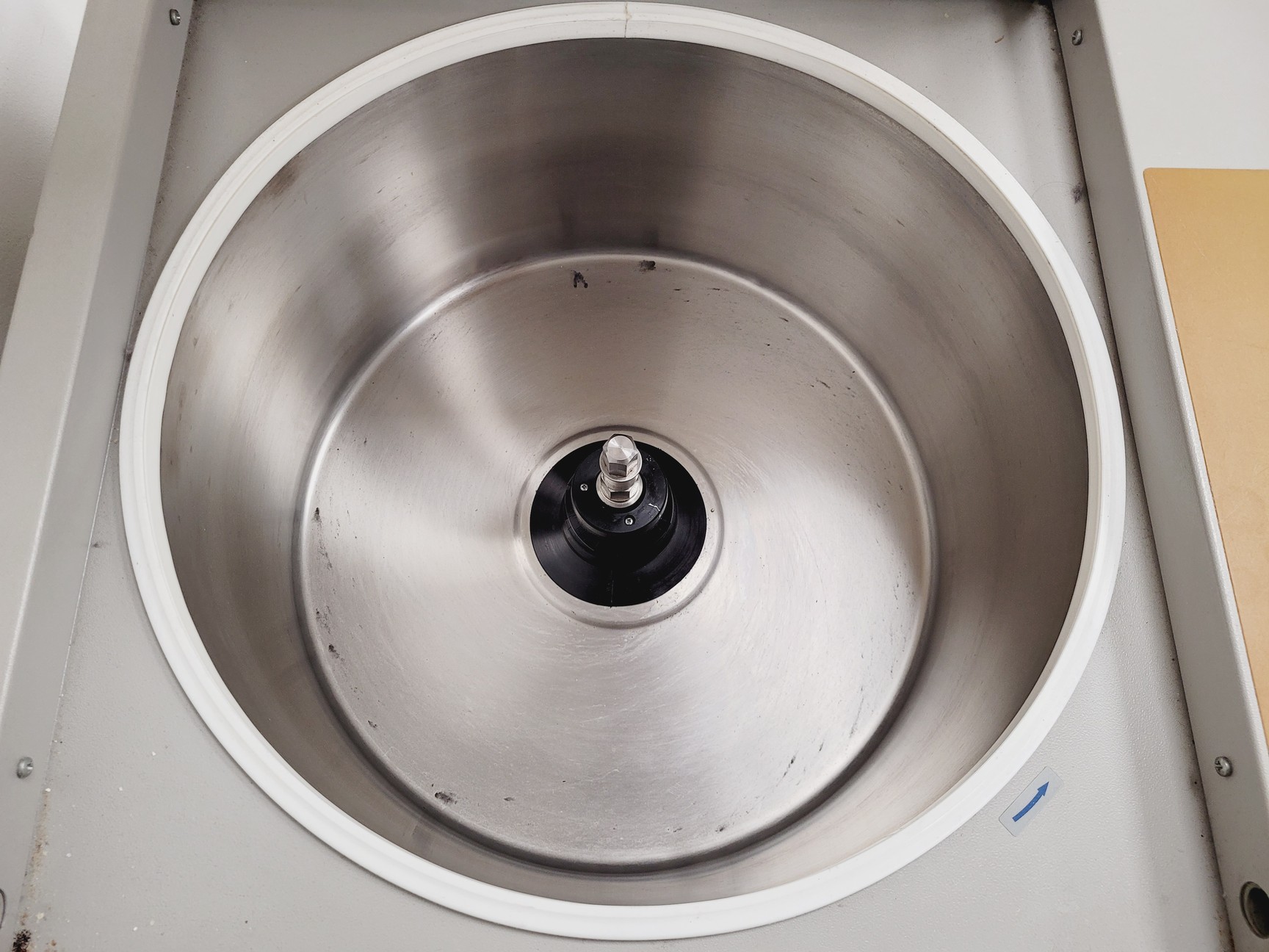 Image of MSE Mistral 3000i Centrifuge