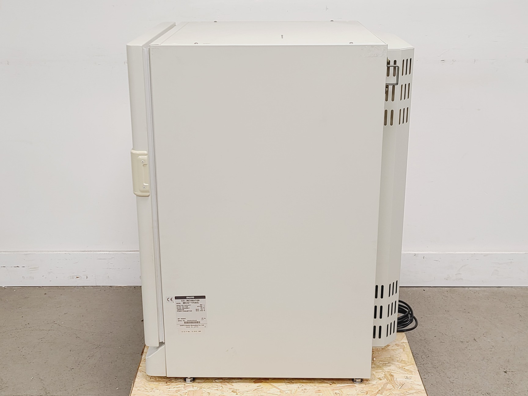 Image of Sanyo MCO-17AIC CO2 Incubator