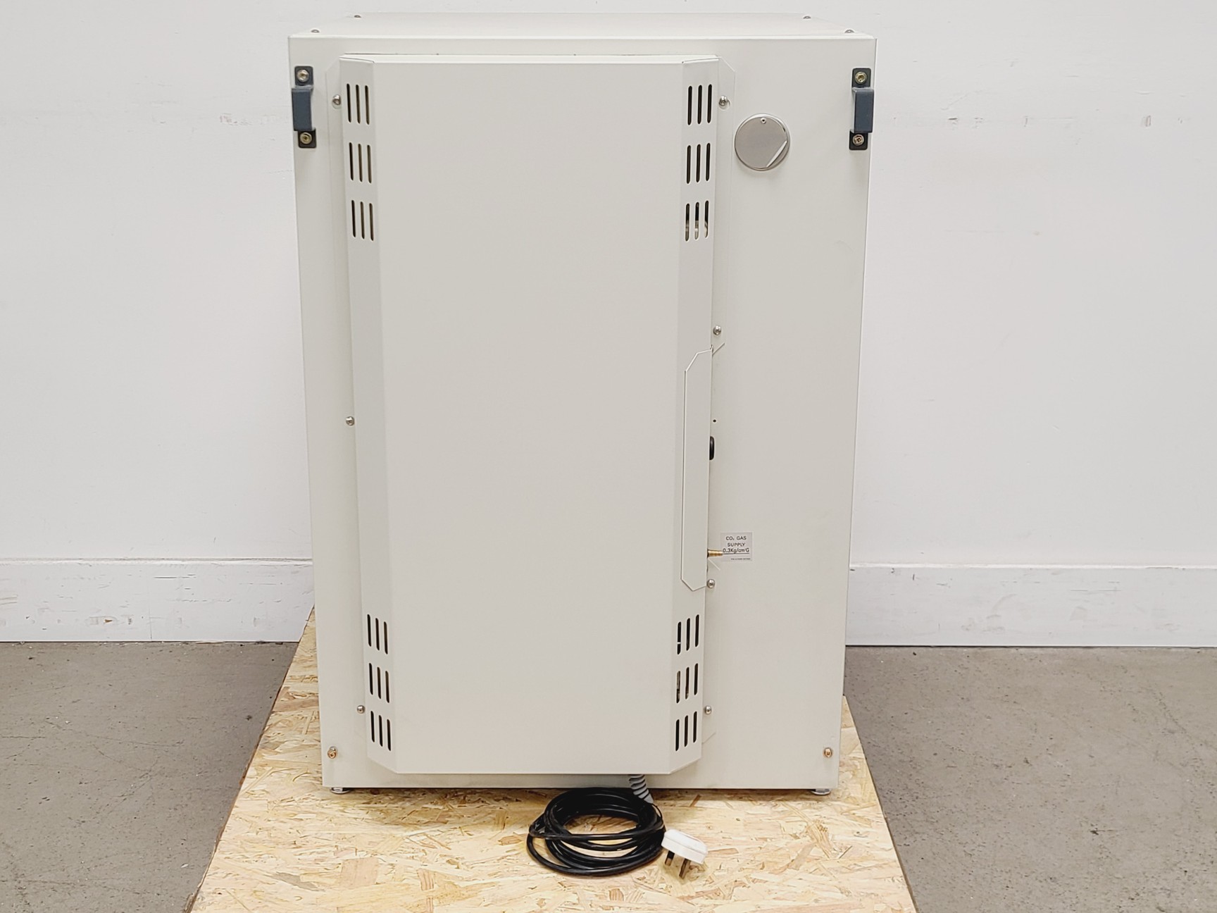 Image of Sanyo MCO-17AIC CO2 Incubator