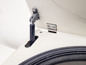 Thumbnail image of Heraeus Function Line Labofuge 400R