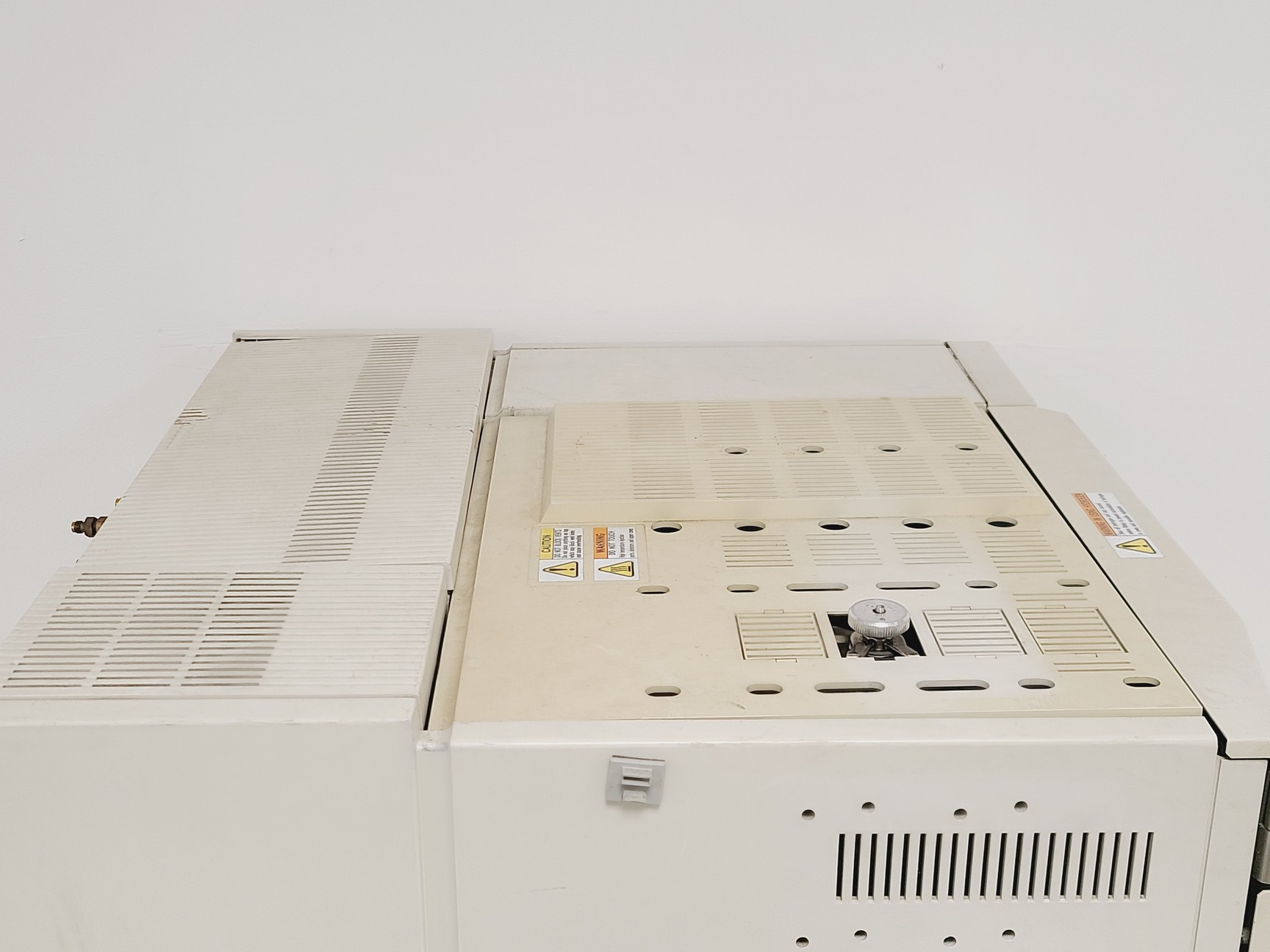 Image of Shimadzu GC-2010 Gas Chromatograph