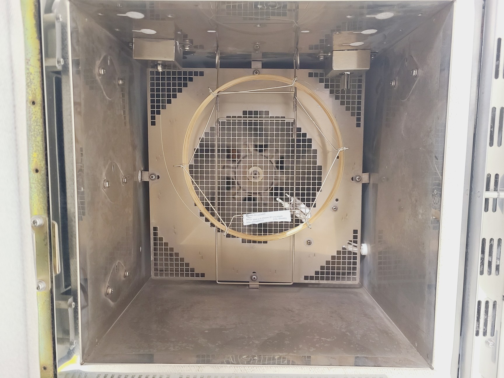 Image of Shimadzu GC-2010 Gas Chromatograph