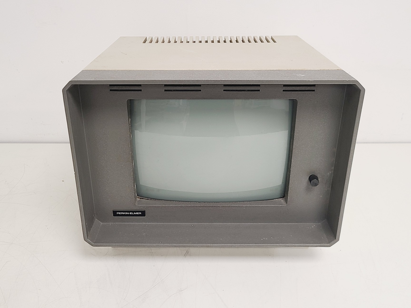 Image of Perkin Elmer 3500 Infared Data Station w/ Perkin Elmer Keyboard & Monitor