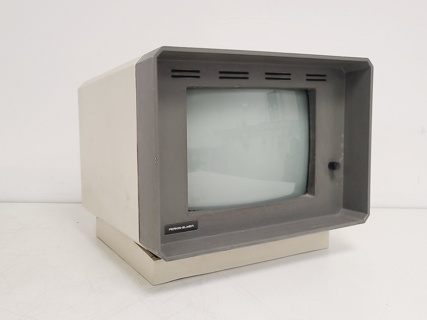 Image of Perkin Elmer 3500 Infared Data Station w/ Perkin Elmer Keyboard & Monitor