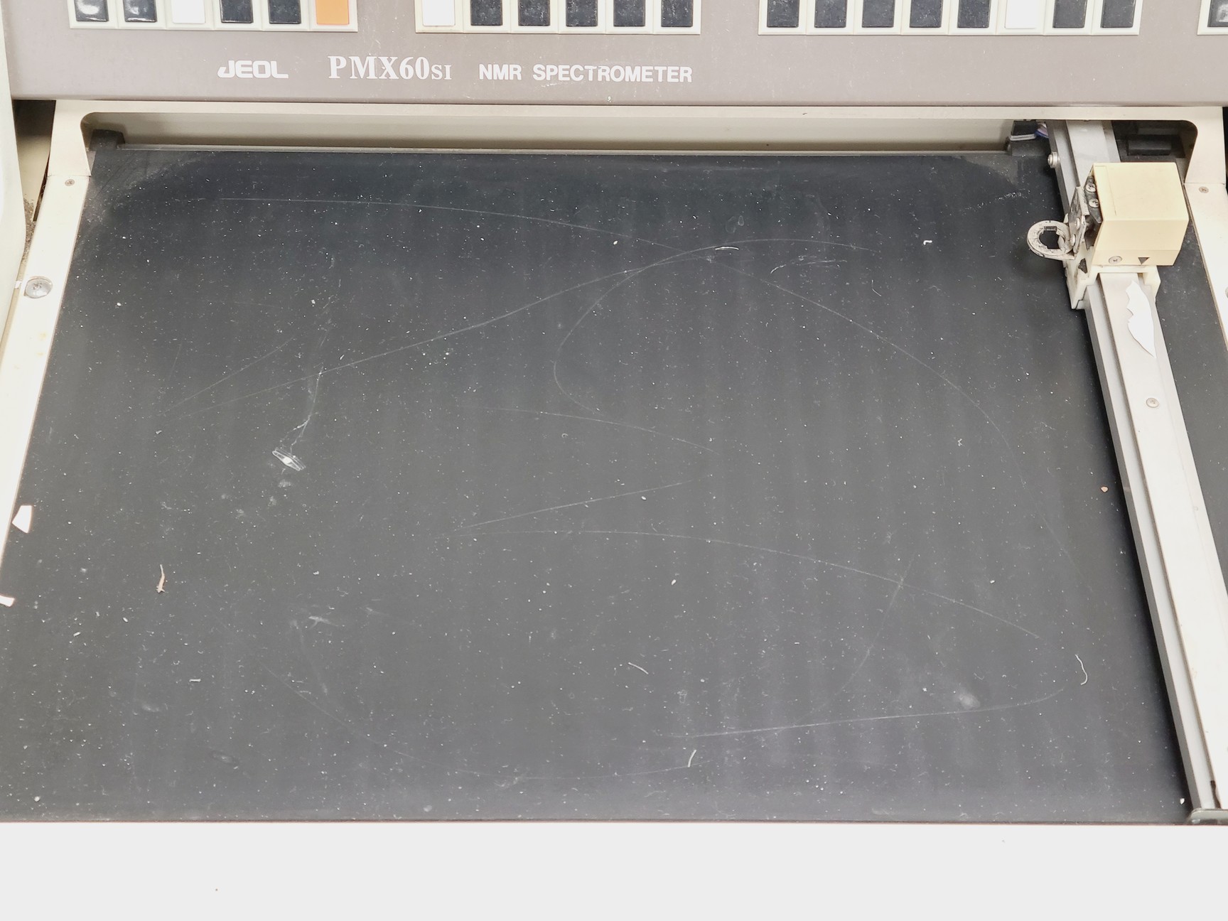 Image of JEOL JNM-PMX60si NMR Spectrometer