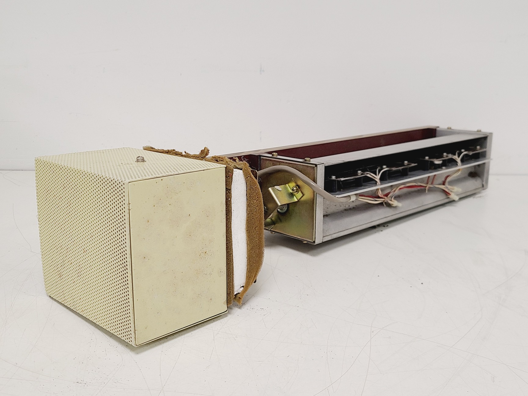 Image of JEOL JNM-PMX60si NMR Spectrometer