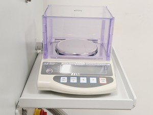 Thumbnail image of Diener Pico Plasma System with Leybold D16BCS Pump & Accessories