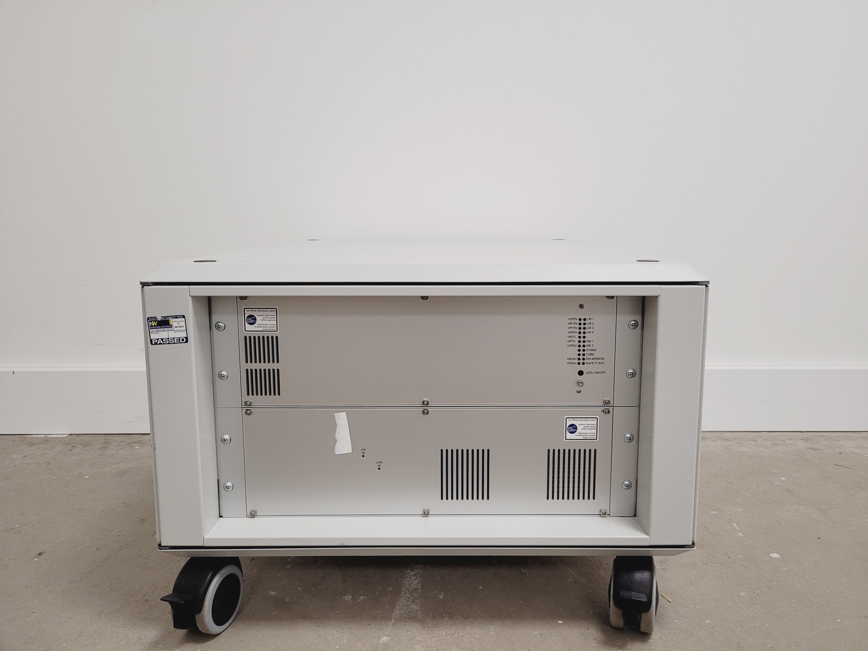 Image of Zeiss Examiner.Z1 Axio Upright with Laser System LSM7 Spares/Repair