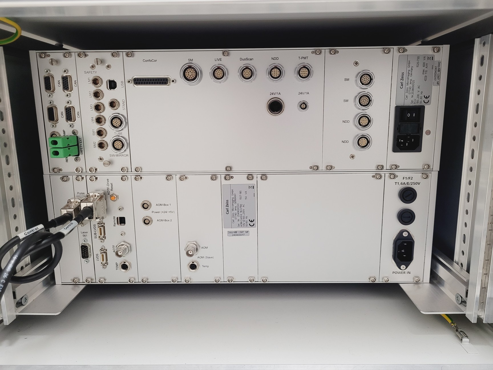 Image of Zeiss Examiner.Z1 Axio Upright with Laser System LSM7 Spares/Repair