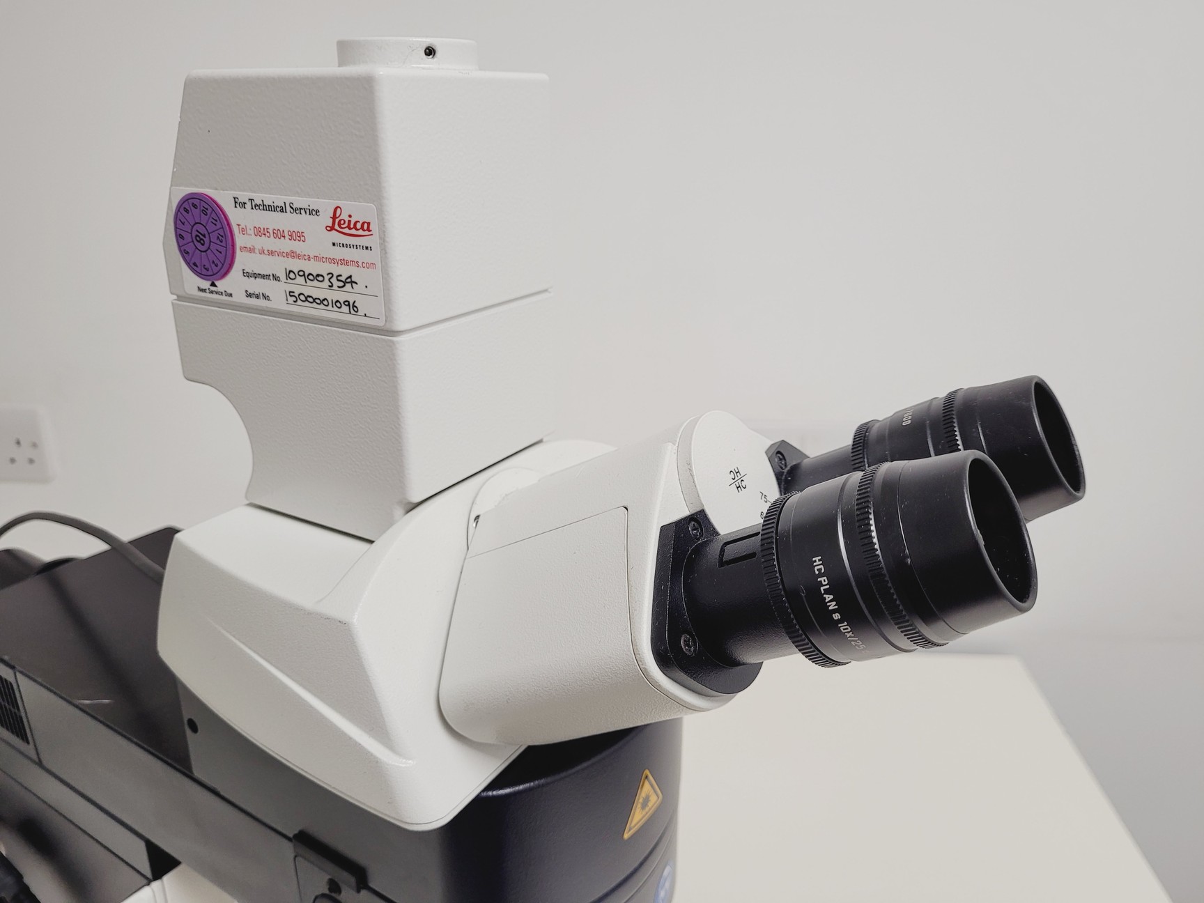 Image of Leica DM6000 CFS Upright Fluorescence Microscope Body w/ EL6000 Spares/Repair