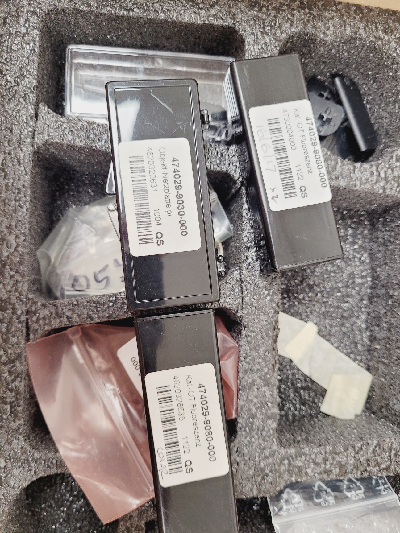 Image of Zeiss Axio Scan.Z1 Slide Scanner System with PC, Zen 3.1 Software & Accessories