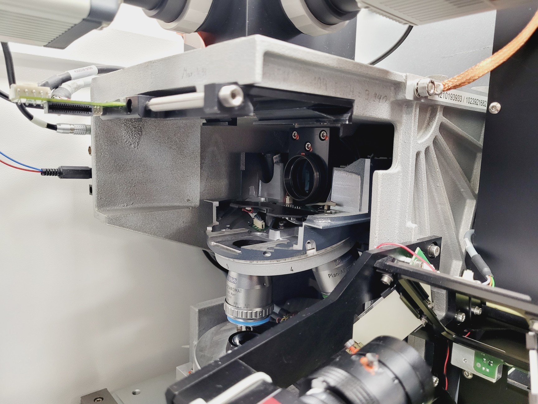 Image of Zeiss Axio Scan.Z1 Slide Scanner System with PC, Zen 3.1 Software & Accessories