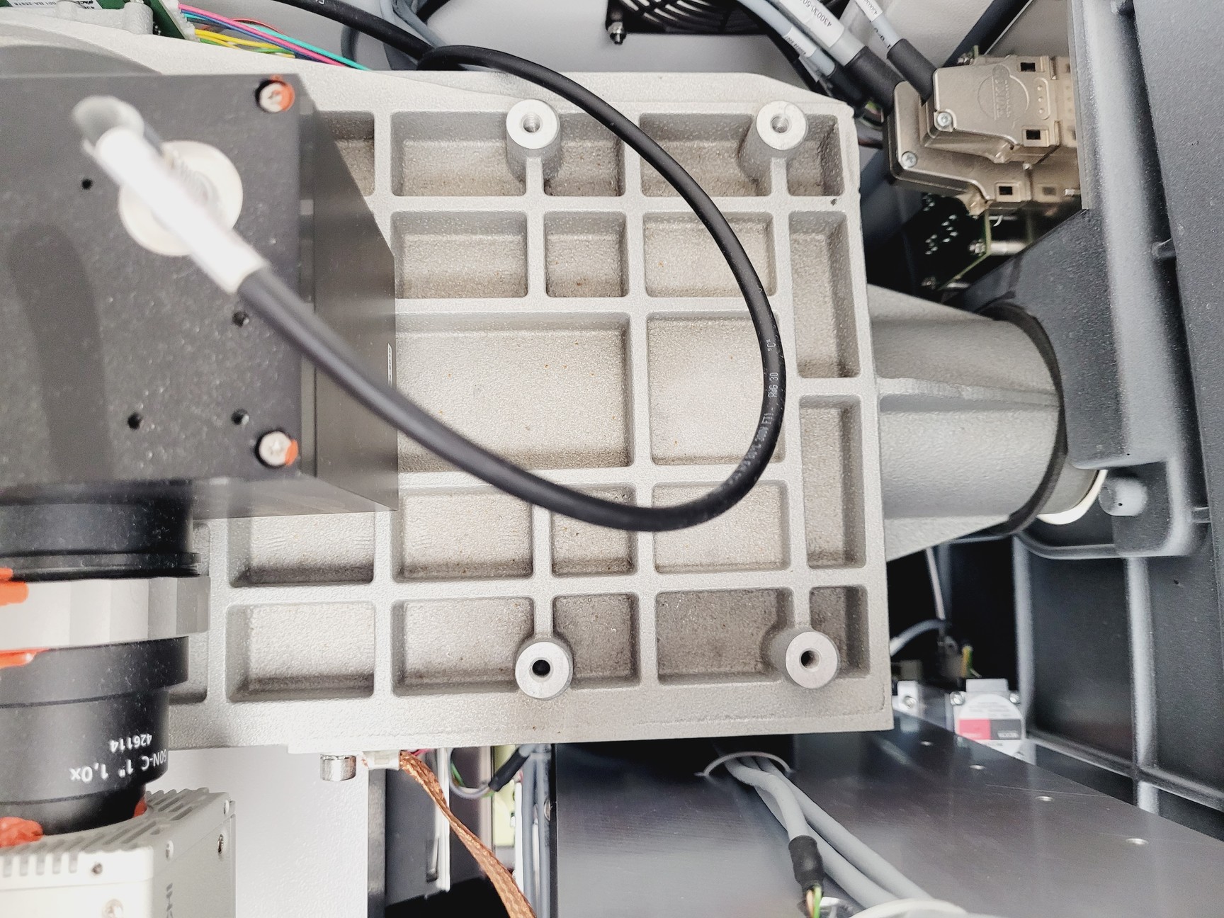 Image of Zeiss Axio Scan.Z1 Slide Scanner System with PC, Zen 3.1 Software & Accessories