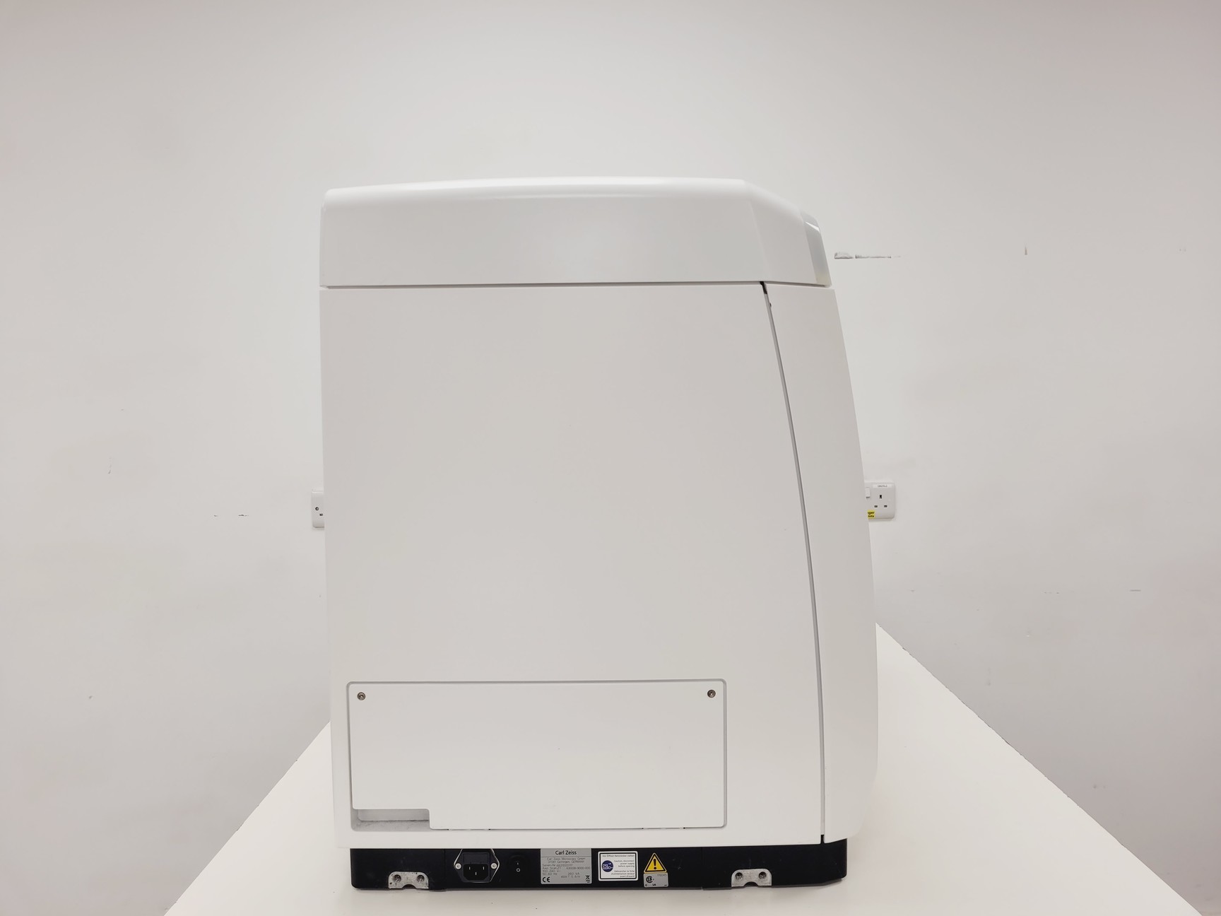 Image of Zeiss Axio Scan.Z1 Slide Scanner System with PC, Zen 3.1 Software & Accessories