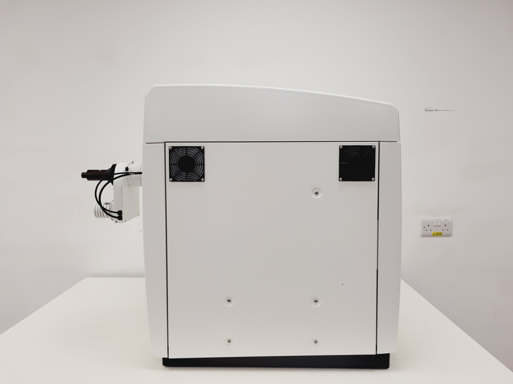 Image of Zeiss Axio Scan.Z1 Slide Scanner System with PC, Zen 3.1 Software & Accessories