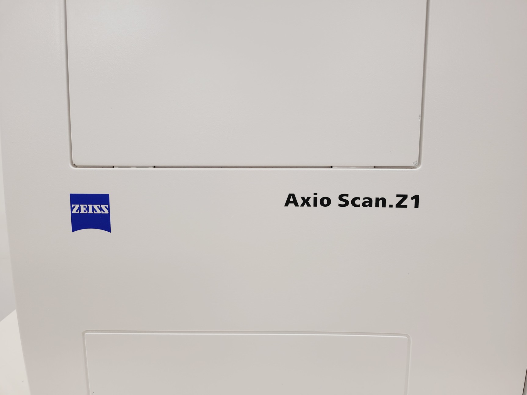 Image of Zeiss Axio Scan.Z1 Slide Scanner System with PC, Zen 3.1 Software & Accessories
