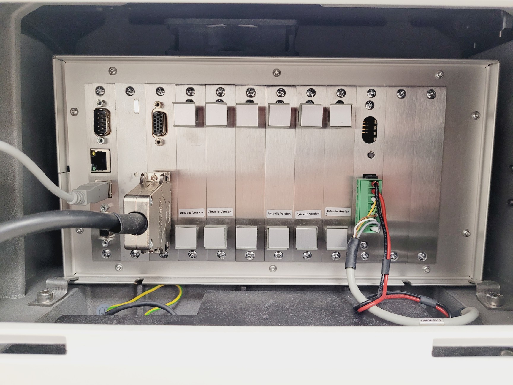 Image of Zeiss Axio Scan.Z1 Slide Scanner System with PC, Zen 3.1 Software & Accessories