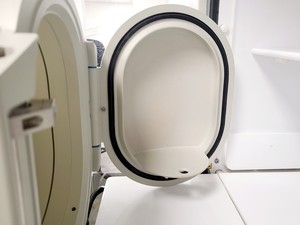 Thumbnail image of DW Whitley MG500 Anaerobic Workstation Glove Box