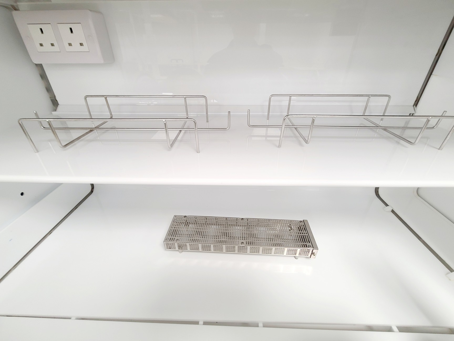 Image of DW Whitley MG500 Anaerobic Workstation Glove Box