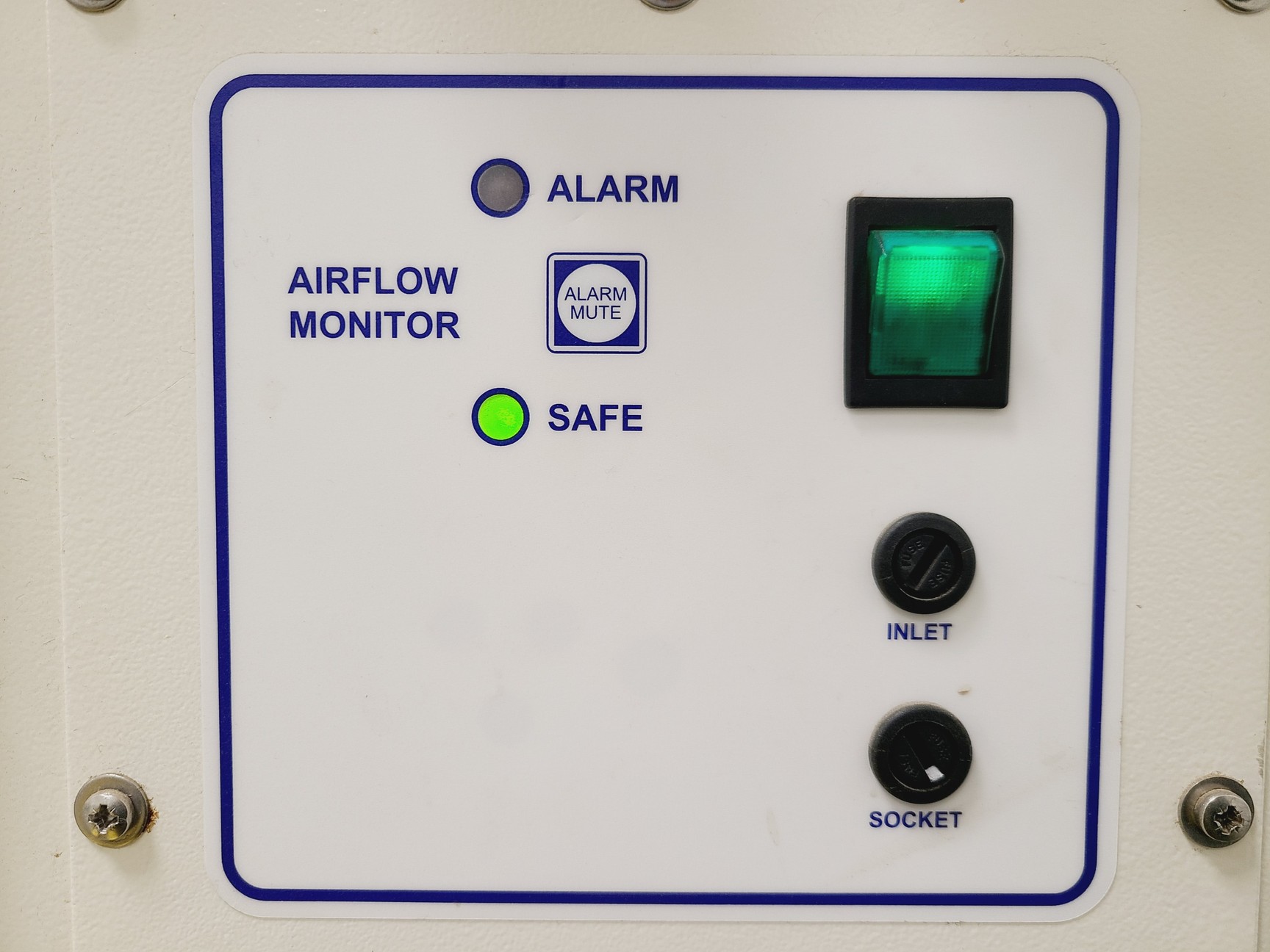 Image of Monmouth Scientific Circulaire MFC 1000S Fume Cabinet