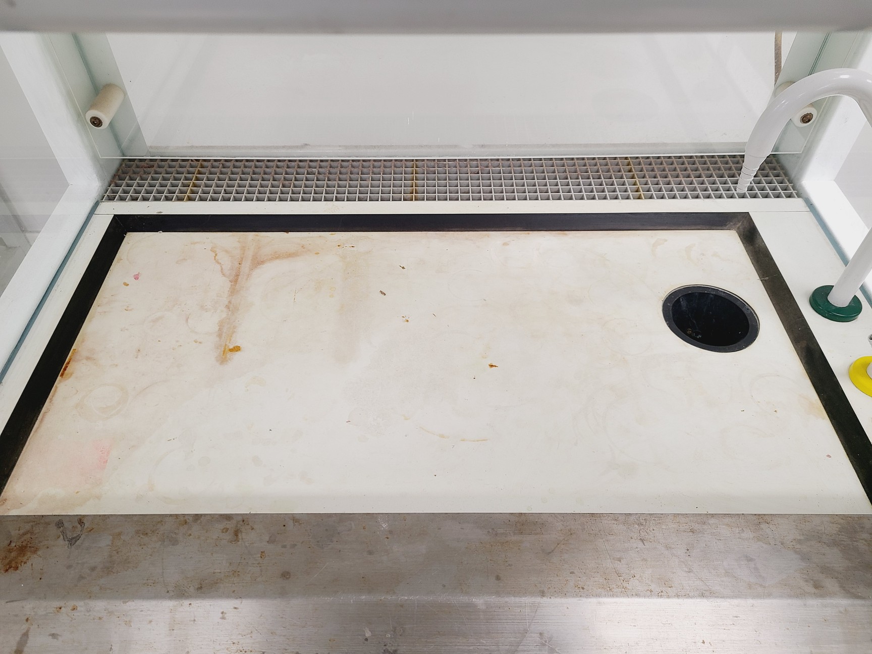 Image of Total Containment Solutions TCS 1000MR Fume Cabinet