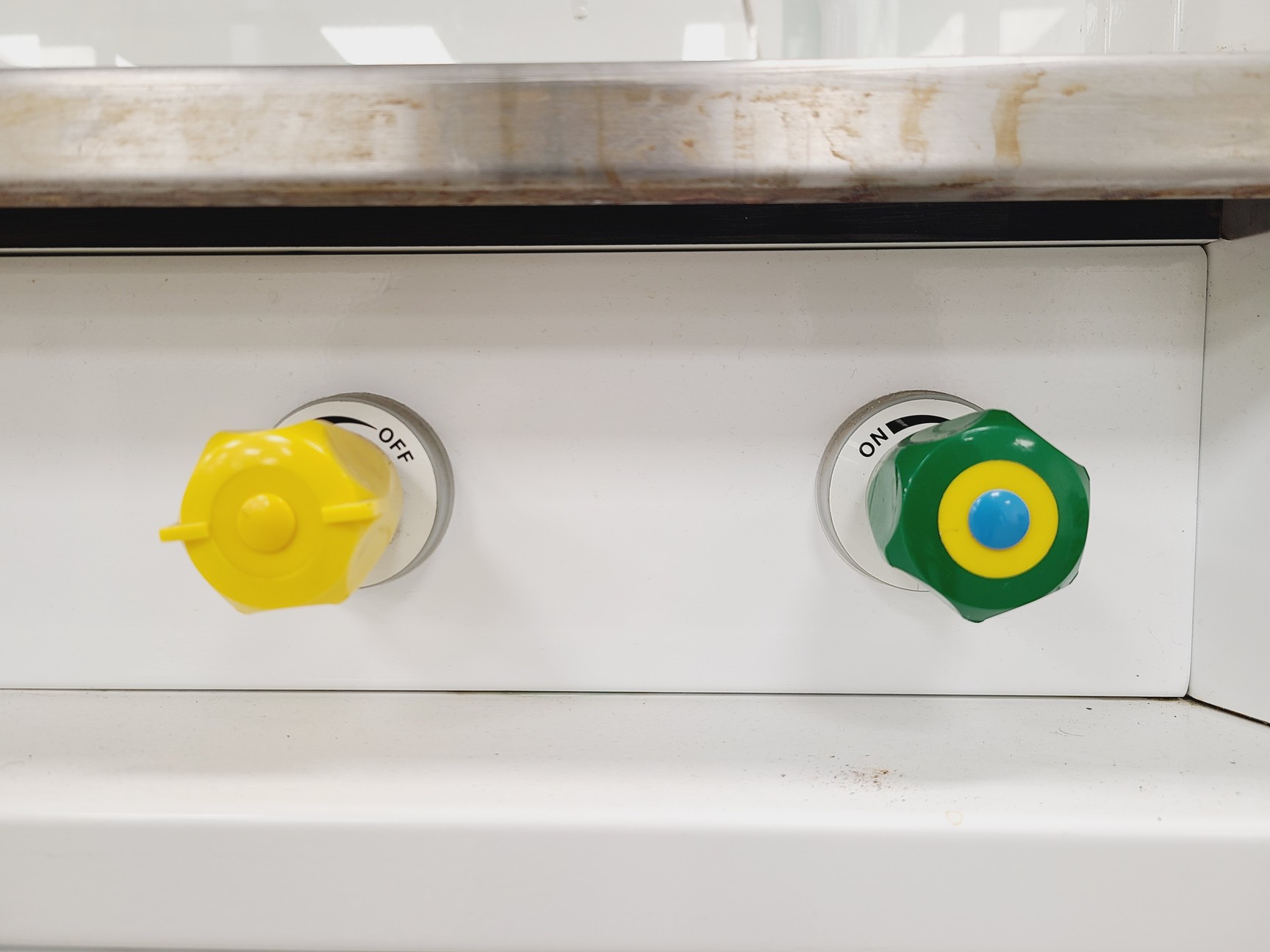 Image of Total Containment Solutions TCS 1000MR Fume Cabinet