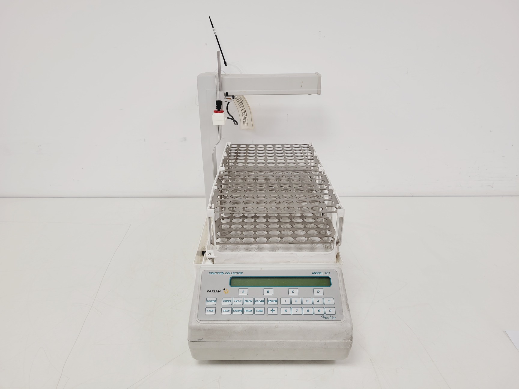 Image of Varian ProStar HPLC System, 701 Fraction Collector, 2 x 210 Solvent Module, 335
