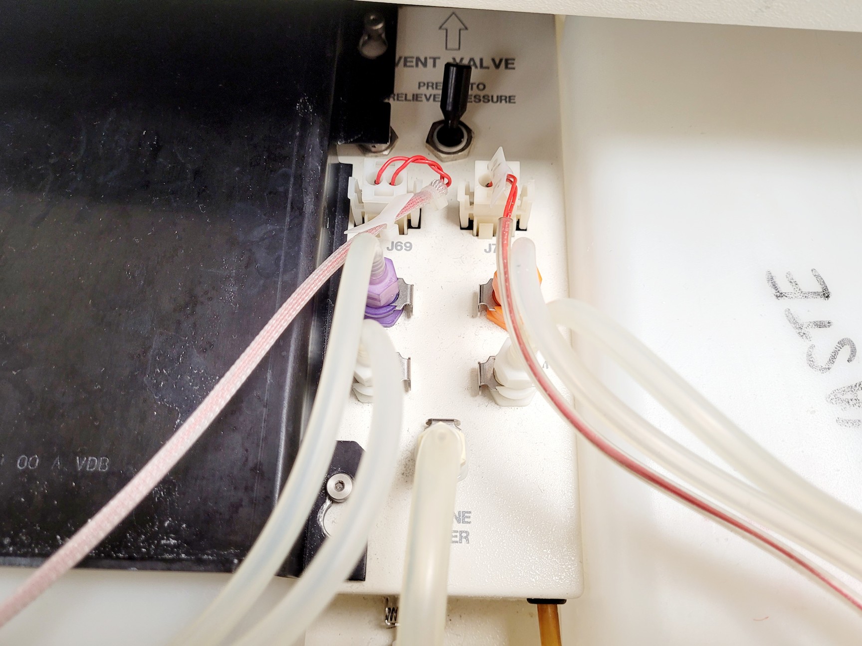Image of BD FACScalibur Flow Cytometer