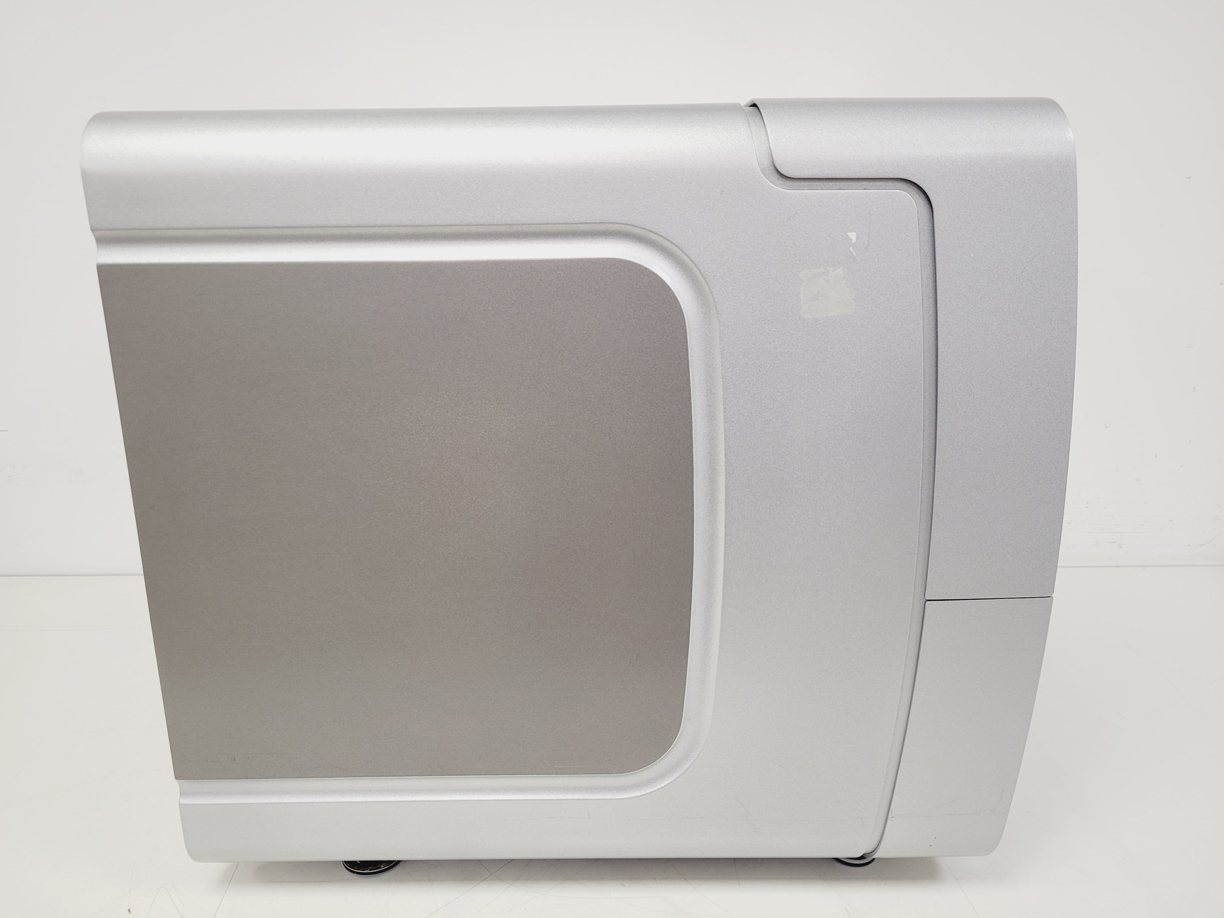 Image of Qiagen QIAcube Nucleic Acid Purification System