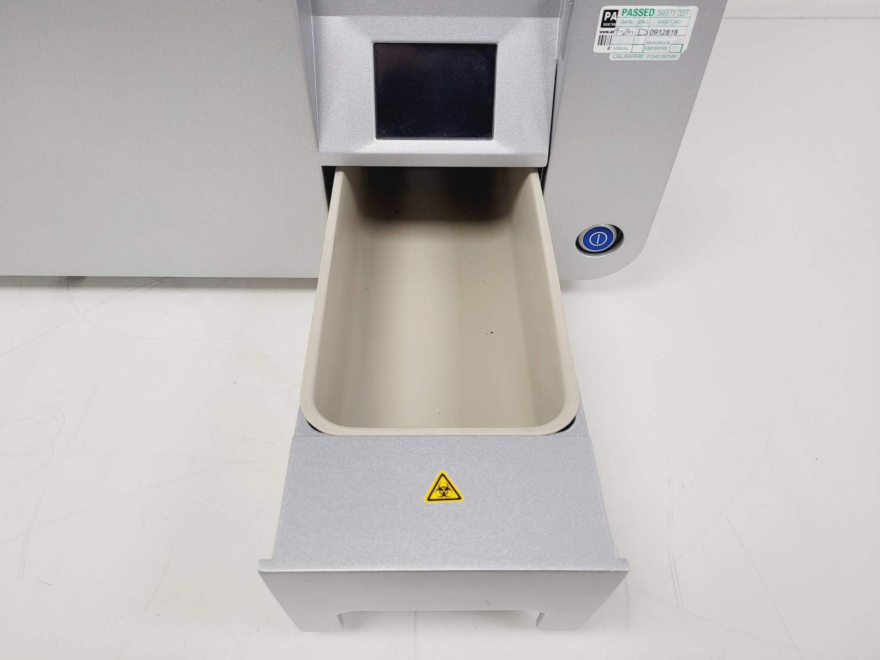 Image of Qiagen QIAcube Nucleic Acid Purification System