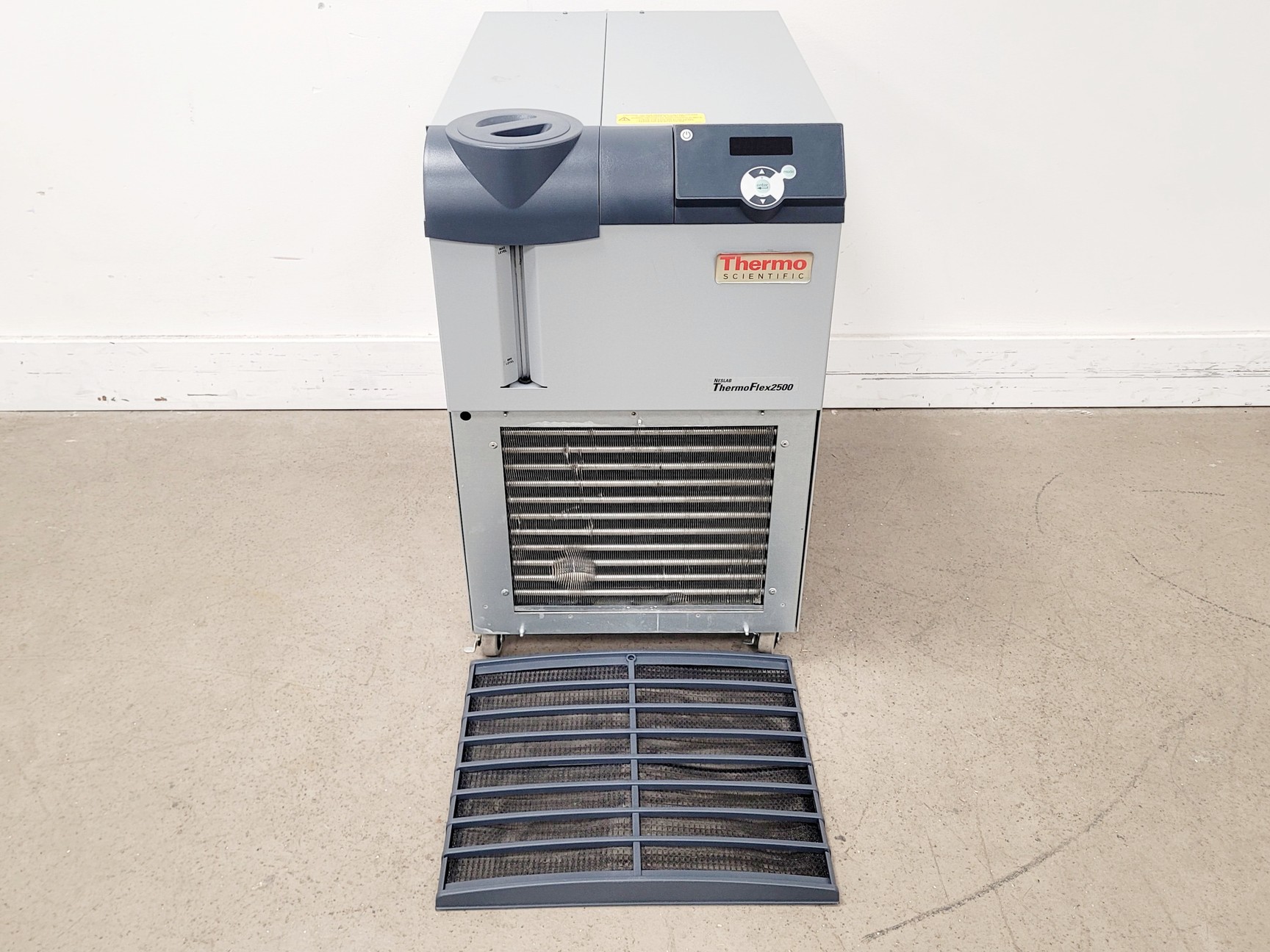 Image of Thermo Fisher Scientific Neslab ThermoFlex 2500