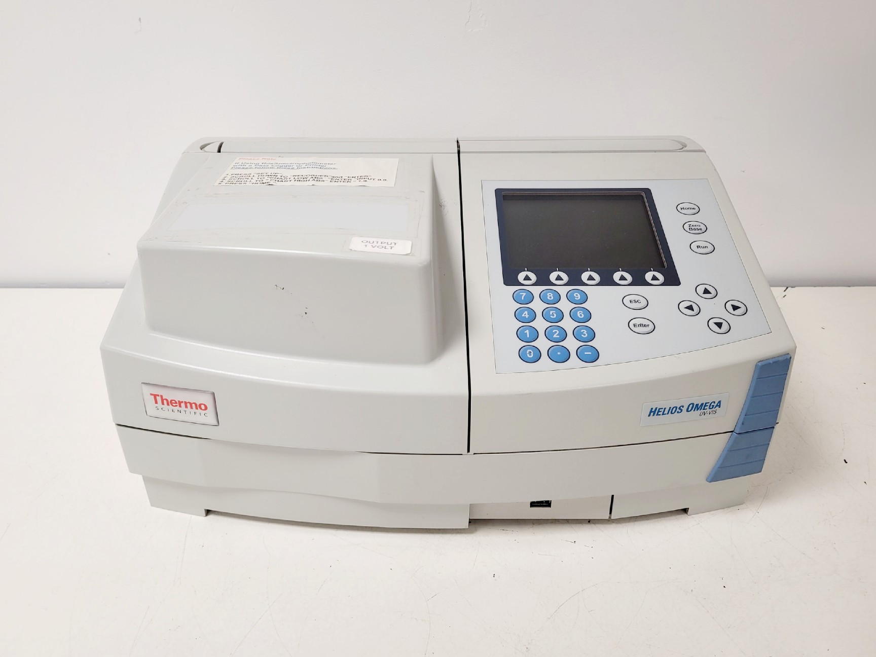 Image of Thermo Scientific Helios Omega UV-VIS Spectrophotometer Lab 