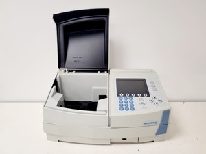 Thumbnail image of Thermo Scientific Helios Omega UV-VIS Spectrophotometer Lab