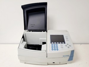 Thumbnail image of Thermo Scientific Helios Omega UV-VIS Spectrophotometer Lab