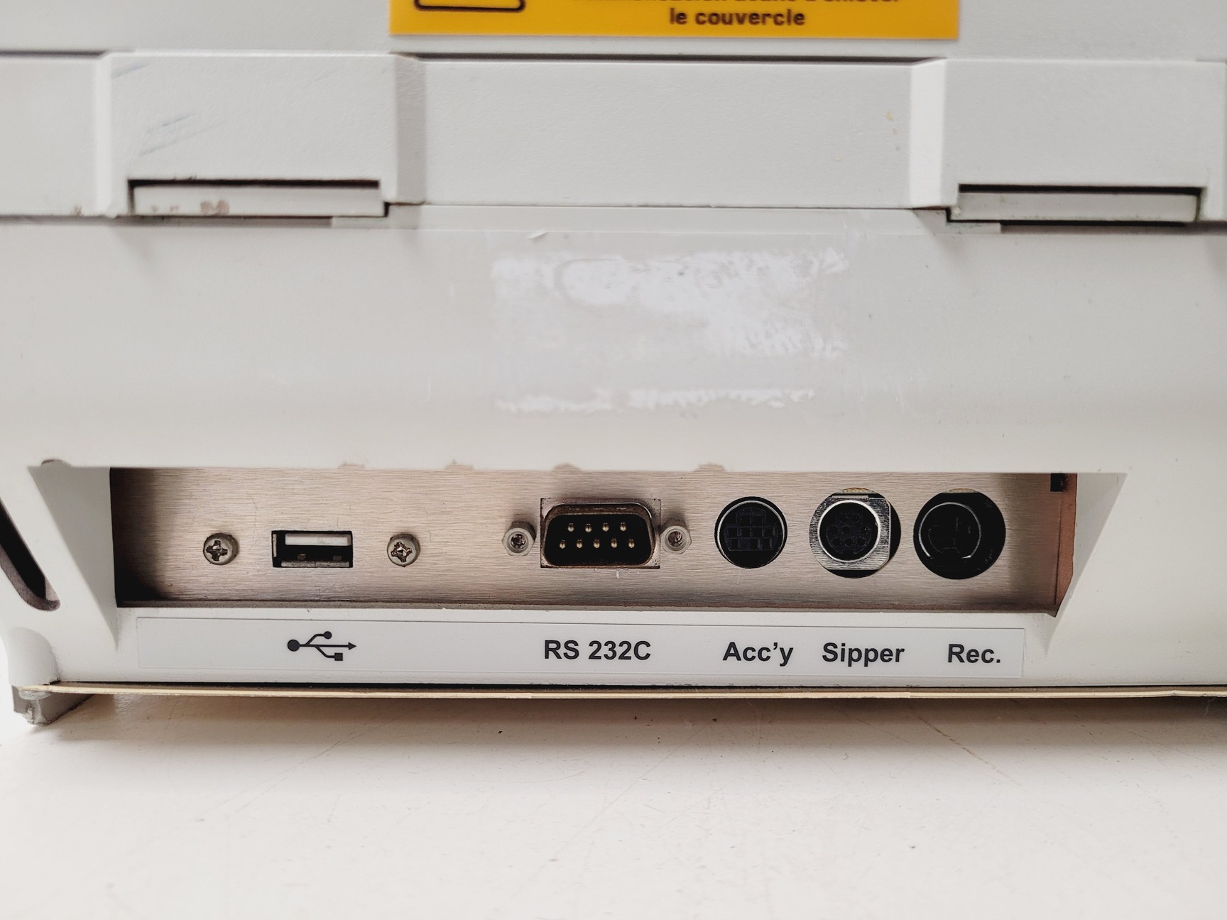 Image of Thermo Scientific Helios Omega UV-VIS Spectrophotometer Lab