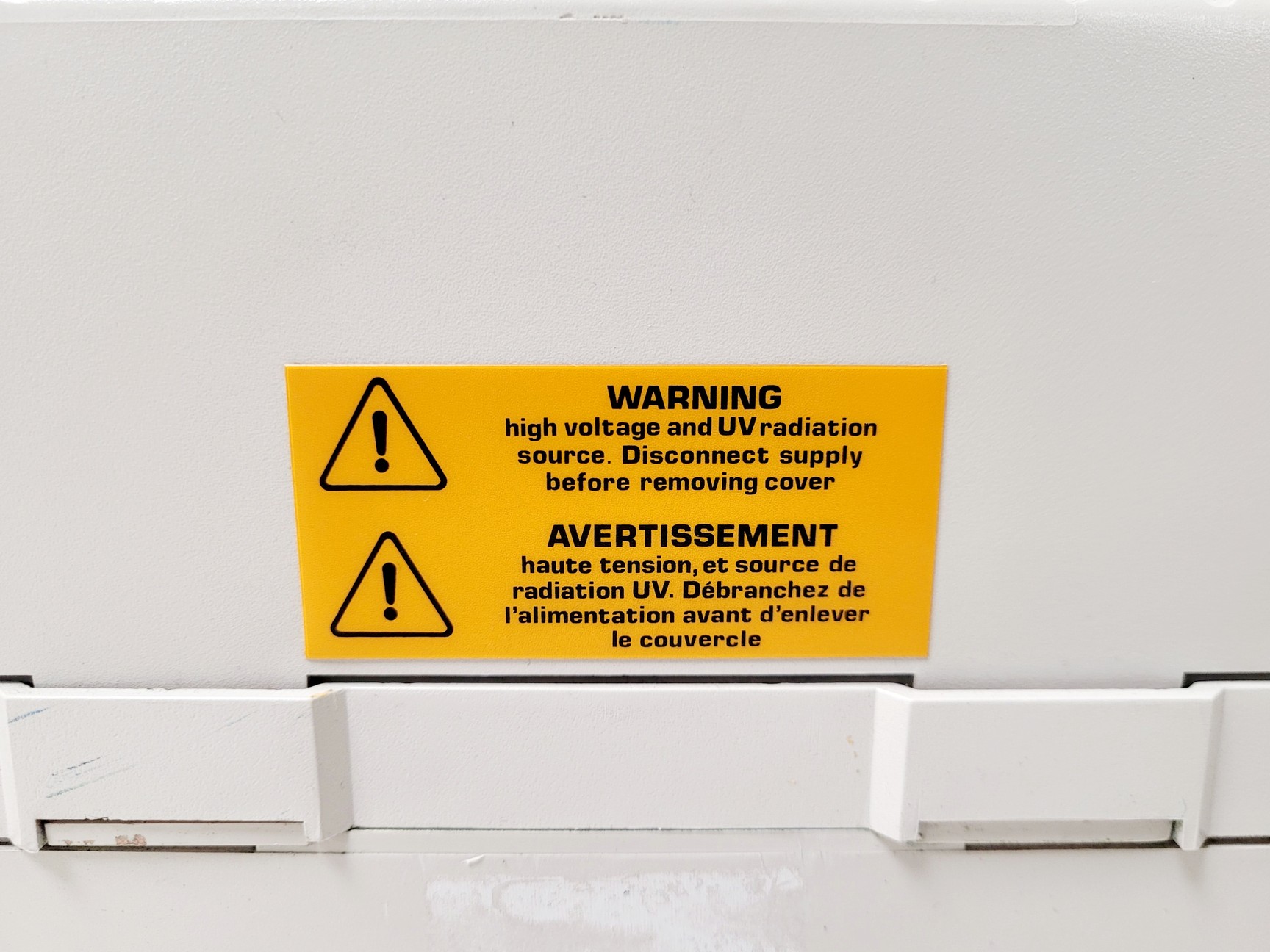 Image of Thermo Scientific Helios Omega UV-VIS Spectrophotometer Lab
